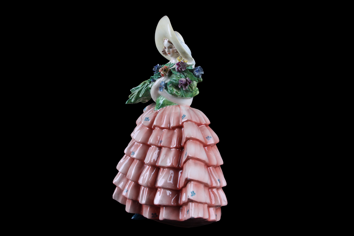 Figura Florista en Porcelana Policromada