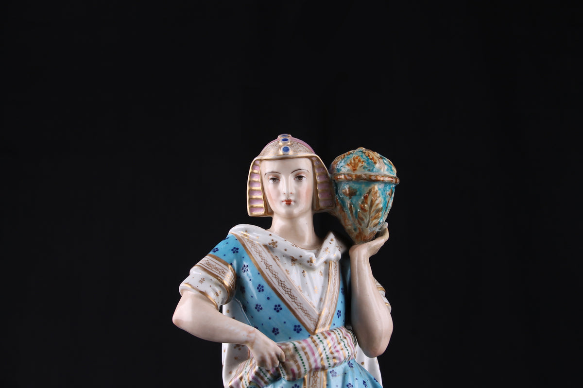 Par de Figuras Femeninas Art Decó