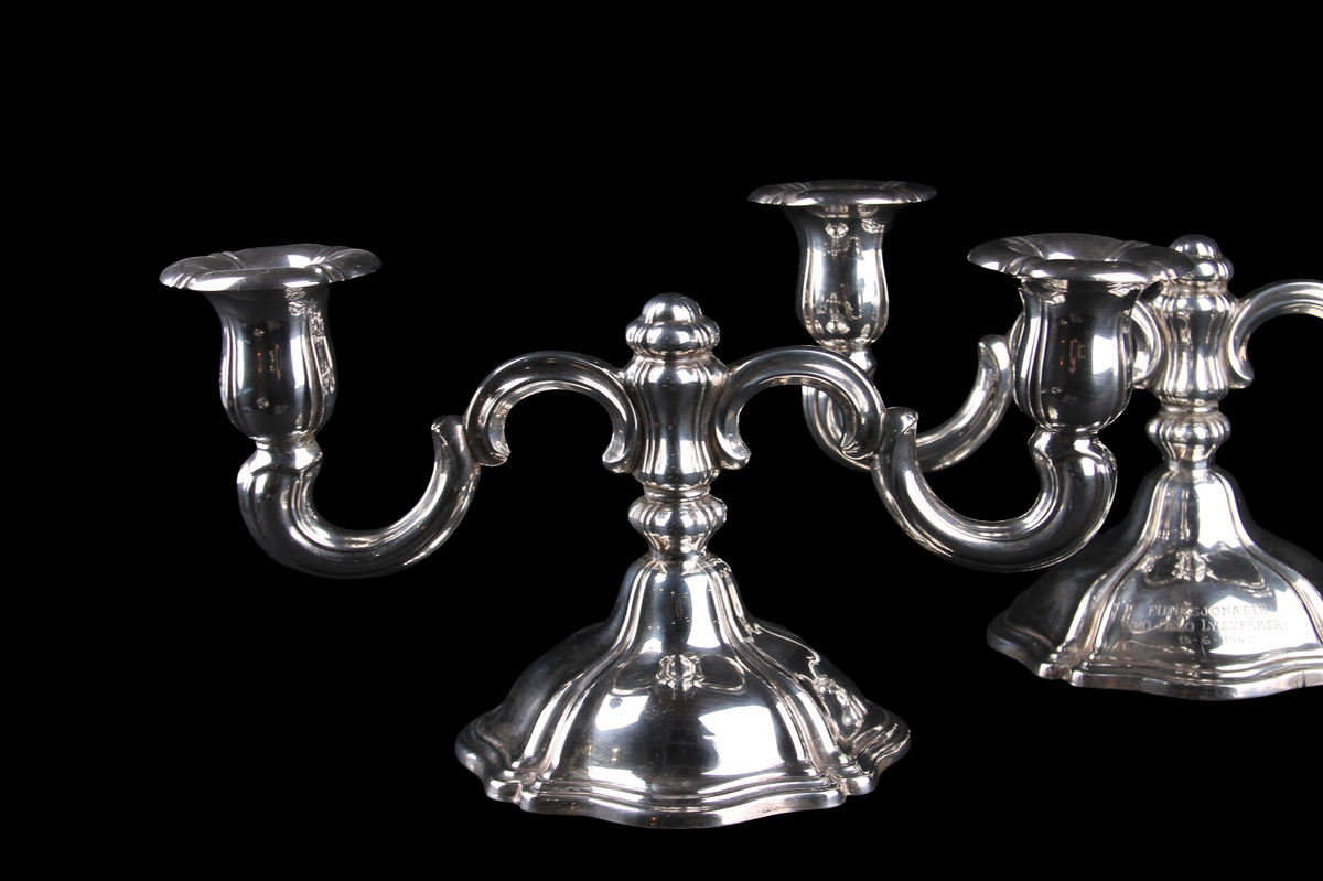 Par de Candelabros Escandinavos en Plata
