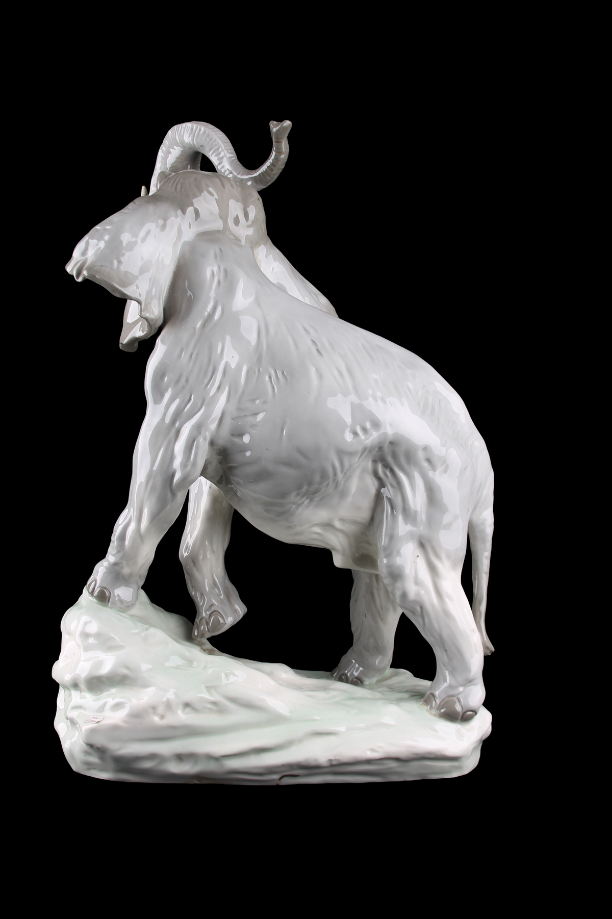 Gran Elefante en Porcelana Checoslovaca